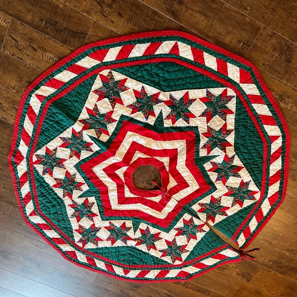Quilted Christmas Tree Skirt Vintage Homemade 48” Handmade Star Pattern Classic - Picture 3 of 15